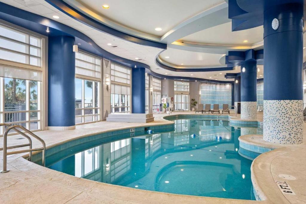 2 Bedroom Resort Condo Direct Oceanfront Wyndham Ocean Walk - Daytona Funland 1601 Daytona Beach Exterior photo